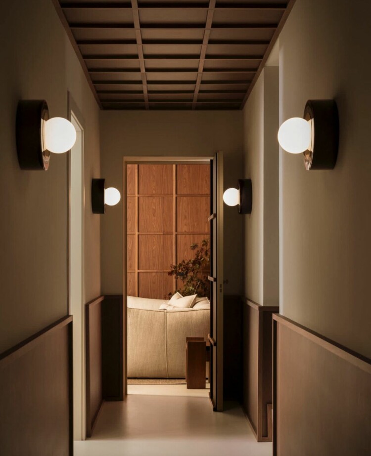 plafond-bois-graphique-couloir plafond-bois-graphique-couloir