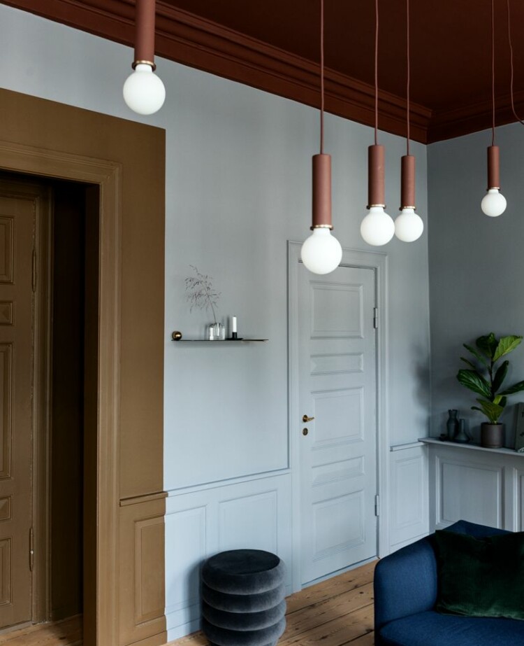 plafond-peint-terracotta-moulures plafond-peint-terracotta-moulures